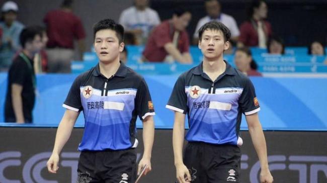 波兰队完胜韩国队,樊振东点燃赛场 波兰队完胜韩国队,樊振东点燃赛场