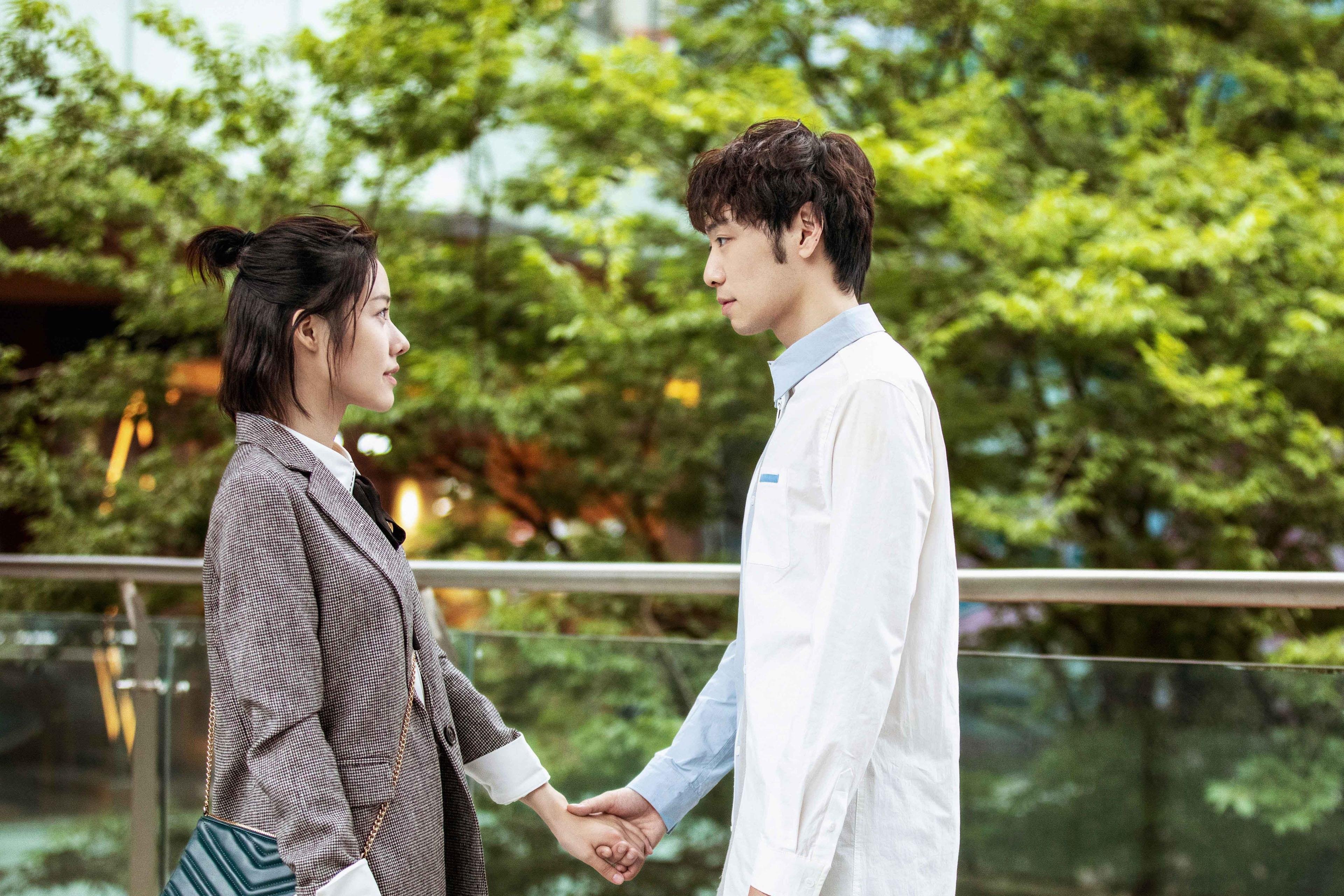 传球的艺术没有国界，从哈利伯顿的魔法到辽宁队的钢铁防线