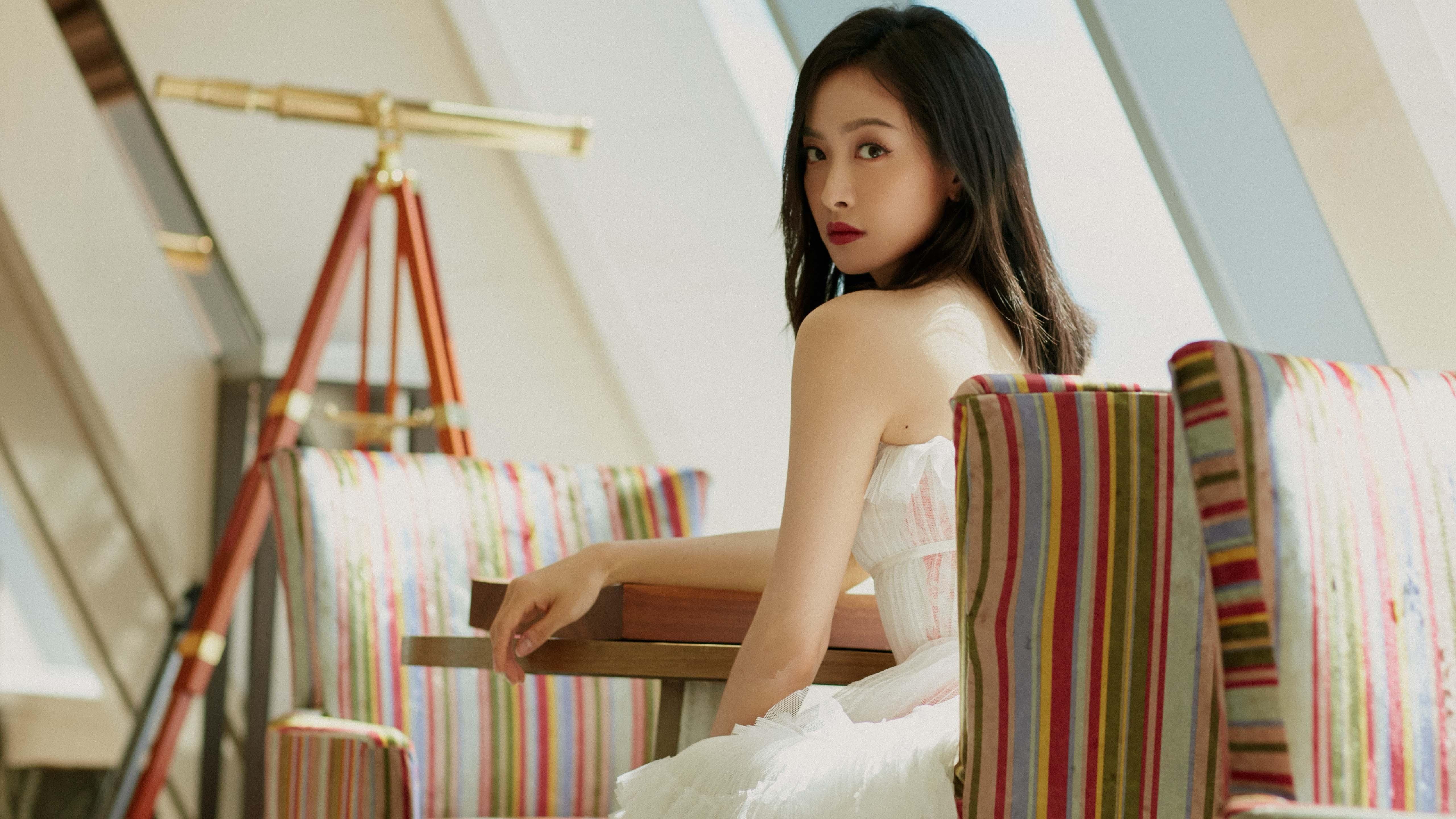 平行时空,曼城绝杀的英超之夜,哈登正在主导一场攻防转换革命